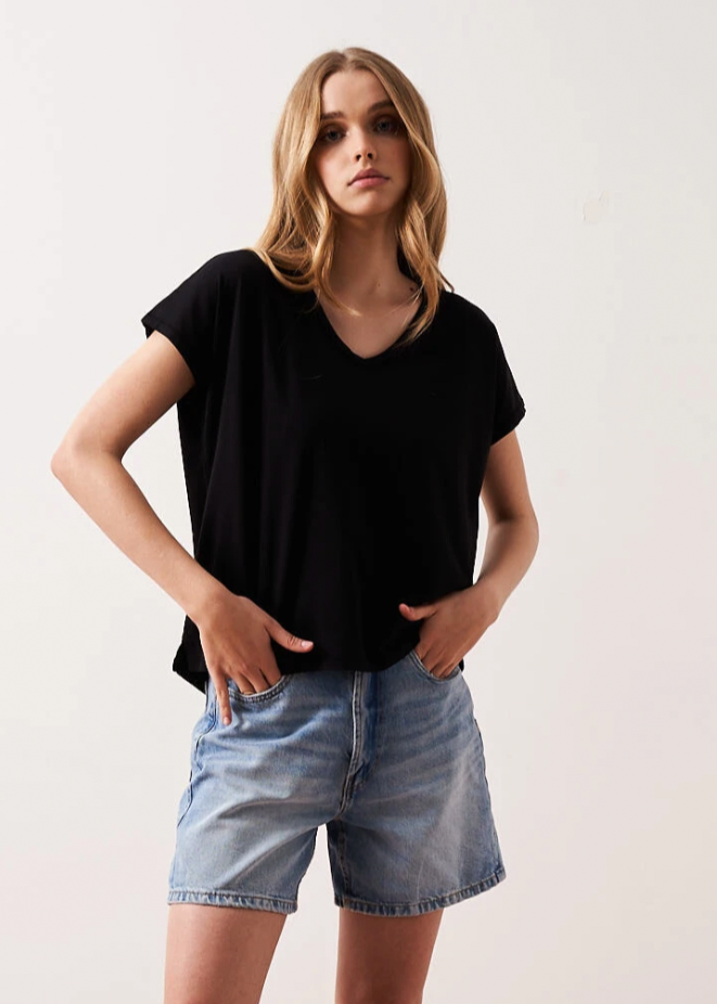 T-Shirt Serra, Black Absolute Cashmere