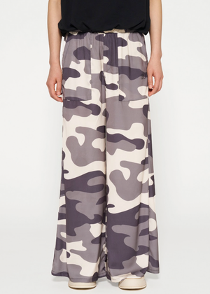 Wide Pants Camo, Sage 10 Days Amsterdam