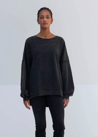 Sweater Mara, faded black Outryght